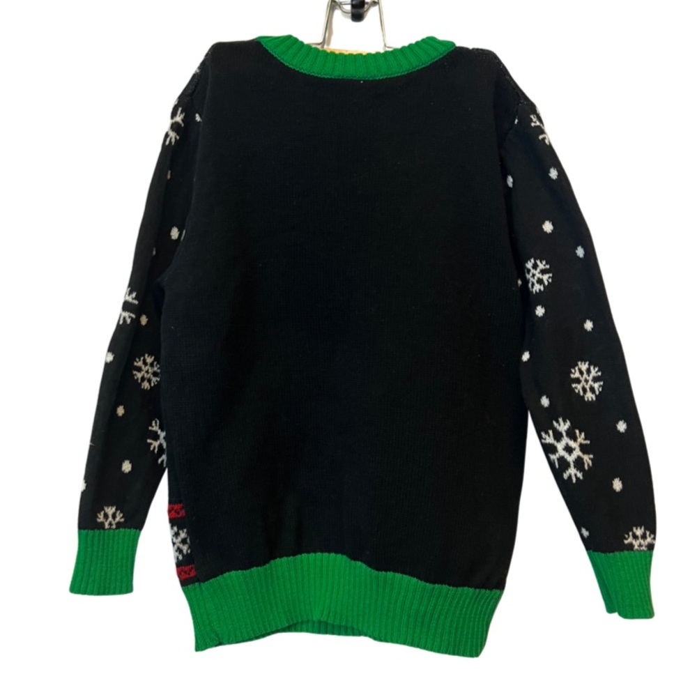 Well Worn Girls / Boys Holiday Christmas Crew Neck Pull Over Ugly Sweater - Picture 2 of 10